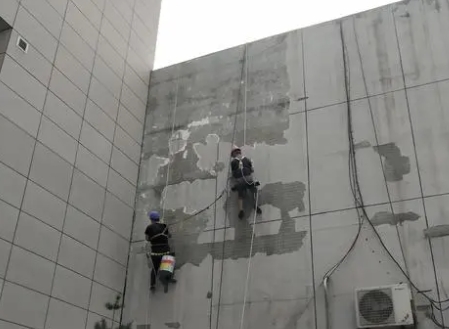 连云港楼顶漏水维修公司分享下连云港外墙防水的注意事项